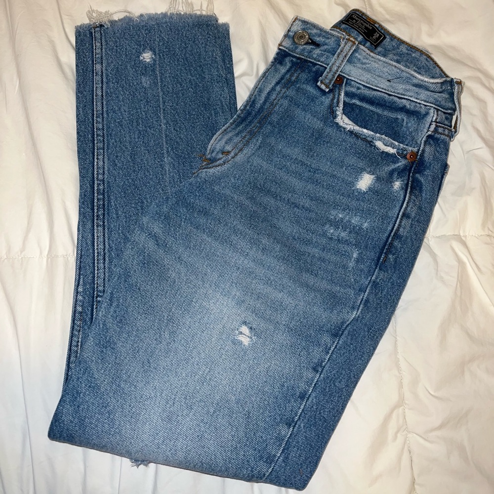 Abercrombie Mom Jeans